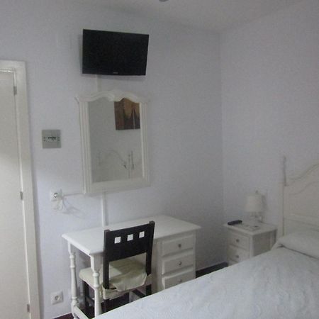 Almuñécar Hostal Andalucia מראה חיצוני תמונה