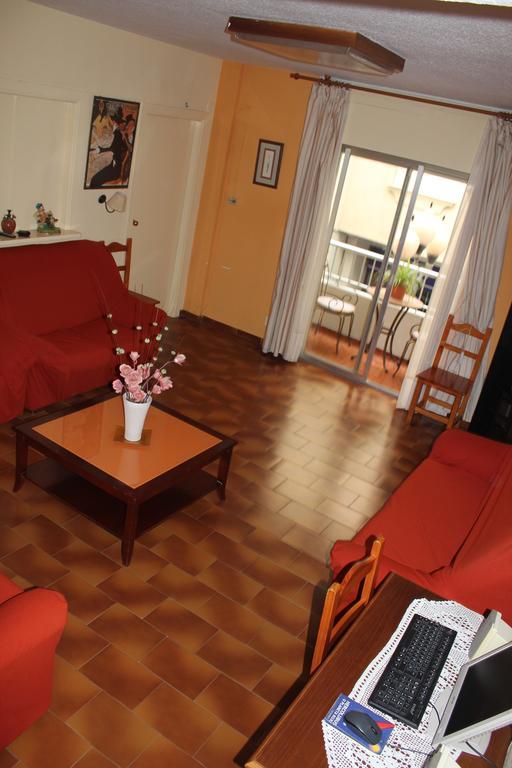 Almuñécar Hostal Andalucia מראה חיצוני תמונה